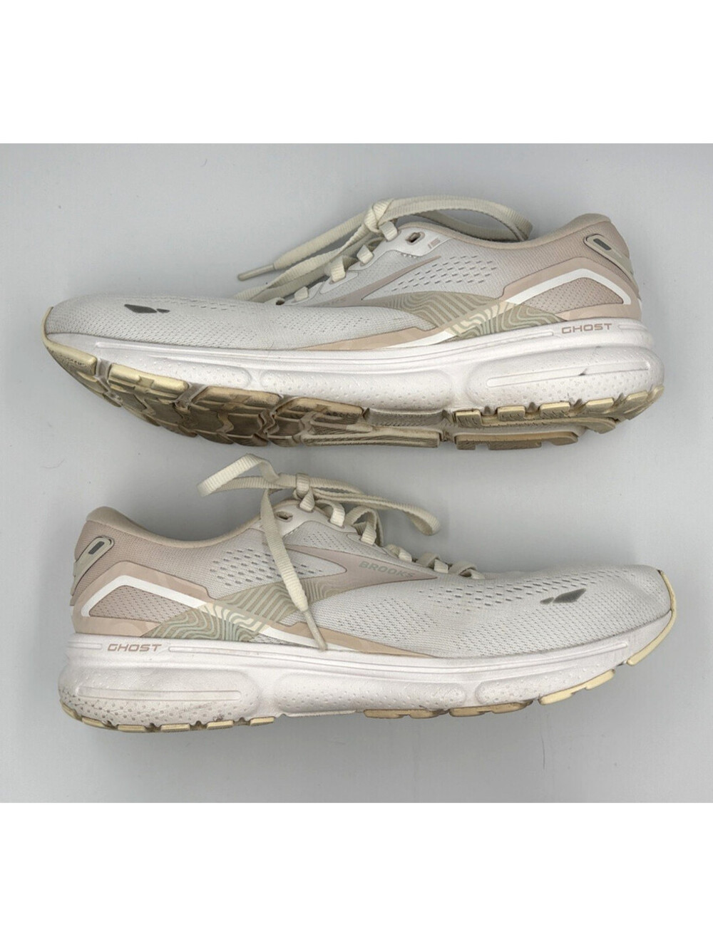 Brooks Ghost 15 Women’s 10.5 White Crystal Grey Running Shoes